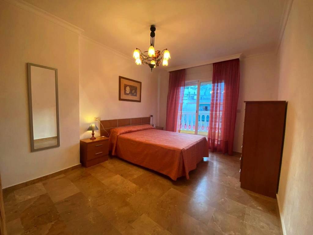 Apartamento Coliseo Almunecar Luaran gambar
