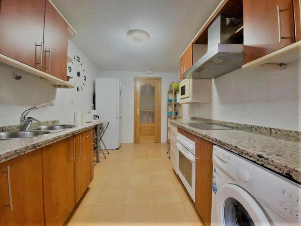 Apartamento Coliseo Almunecar Luaran gambar